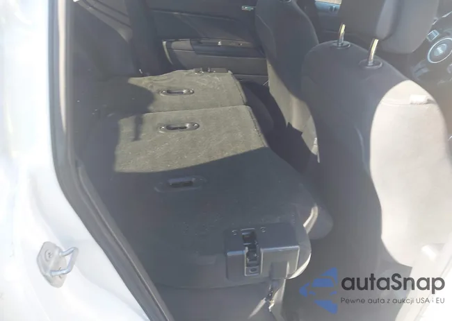 1C4NJCBA4GD552971: 44126424