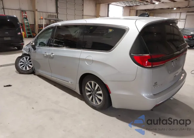 2C4RC1S7XPR626167: 44127494