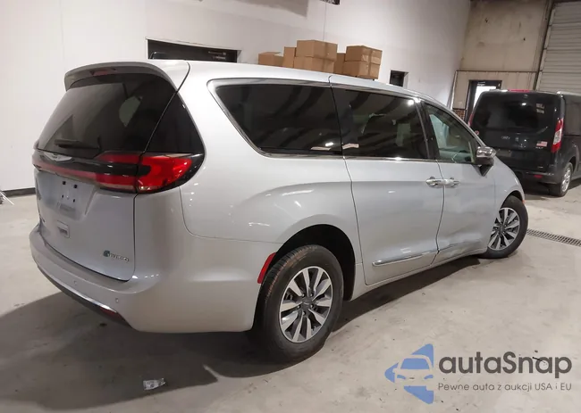 2C4RC1S7XPR626167: 44127494