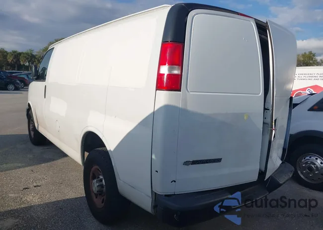 1GCWGAFG6K1368728: 44127522