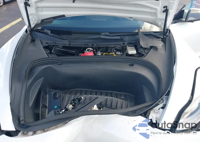 5YJ3E1EA2MF057698: 44127537