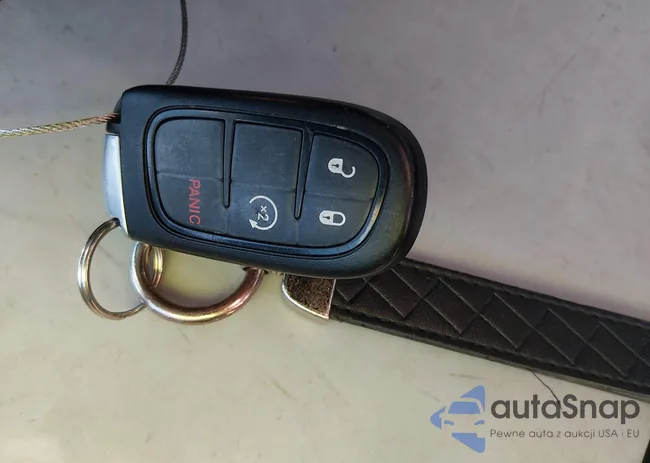 1C4PJMLBXLD618522: 44127542