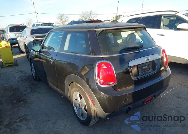 WMWXM5C59ET934166: 44127552