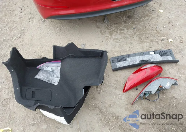 5NPD84LF0JH259819: 44127571