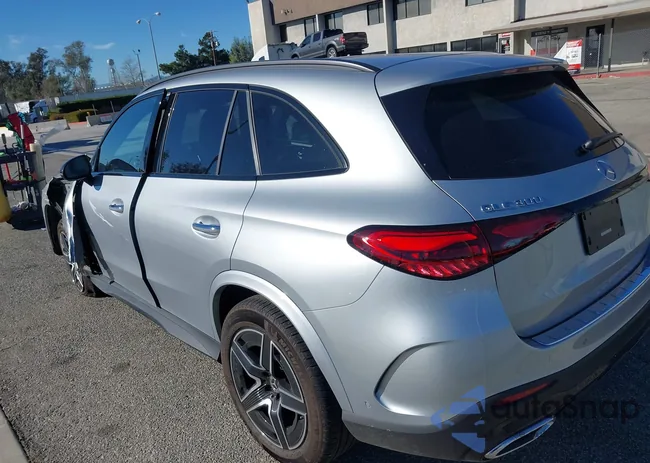 W1NKM4GB5SF396138: 44127650