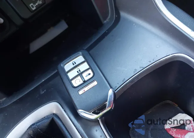 1HGCV1F55JA220562: 44127654