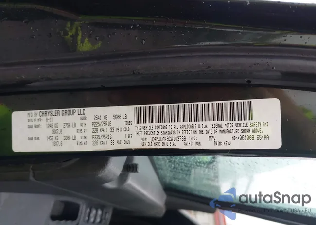 1C4PJLAK9CW103786: 44127659