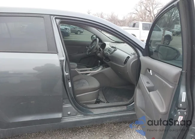 KNDPBCAC2F7698209: 44127696