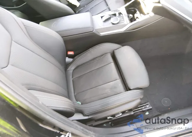 3MW89FF00R8E43588: 44127848