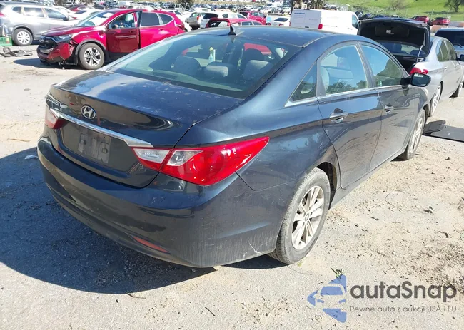 5NPEB4AC3BH141246: 44127853