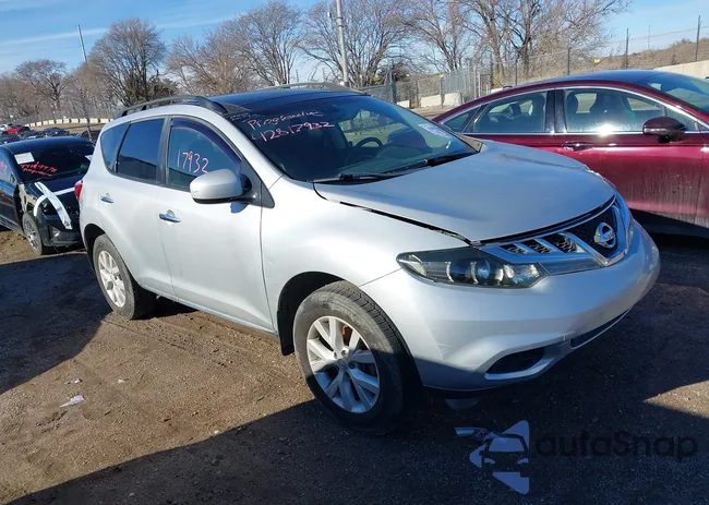 JN8AZ1MUXEW411136: 44127902