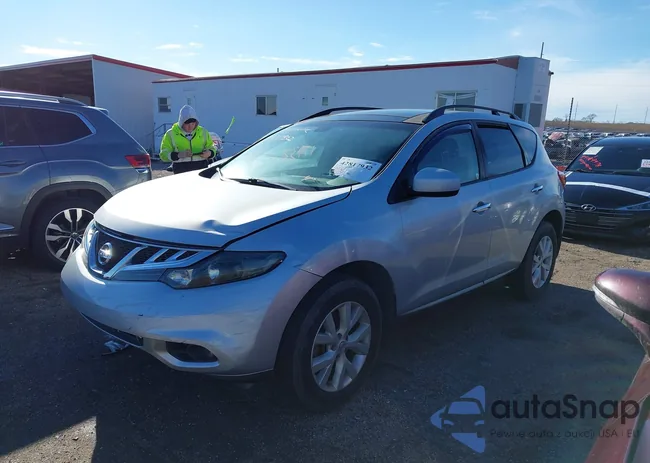 JN8AZ1MUXEW411136: 44127902