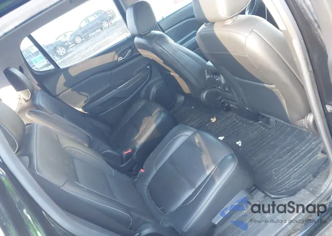 1GKKNULS2HZ246476: 44127901