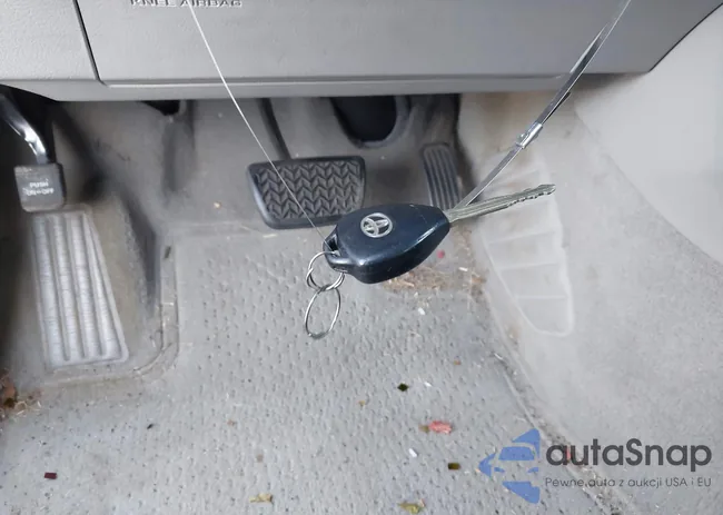 4T1BE46K79U874437: 44127910