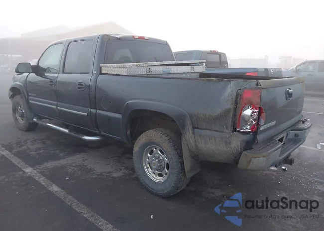 1GCHK23UX3F252203: 44127950