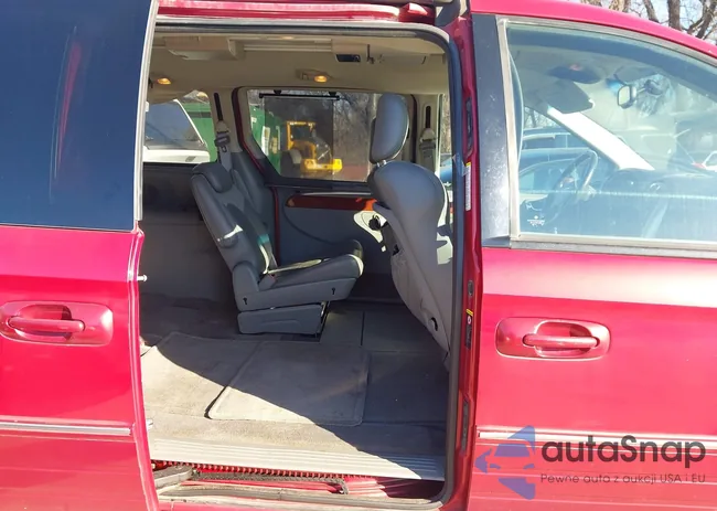 2C8GP64L95R562993: 44127972