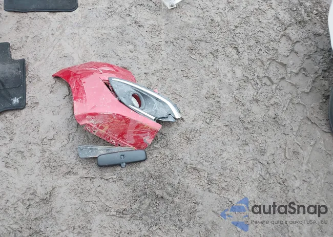 ML32A4HJ3KH004559: 44127977