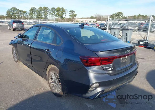 3KPF54AD6RE830071: 44128007