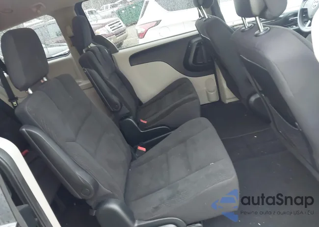 2C4RDGBG2JR162802: 44128074