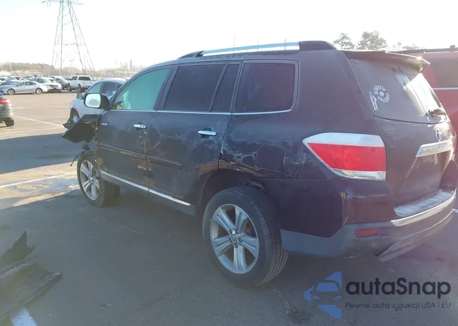 5TDYK3EH0CS078678: 44128075