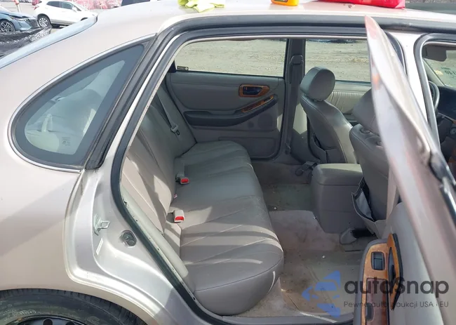 4T1BF12BXVU138586: 44127140