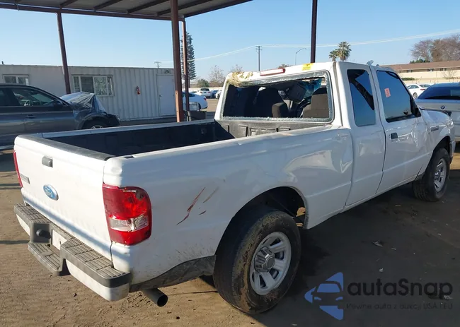 1FTYR44U58PA53521: 44127159