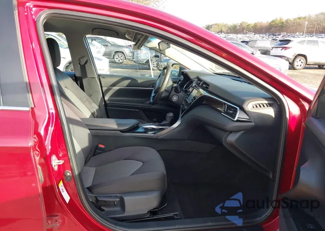 4T1B11HK5JU601699: 44127192