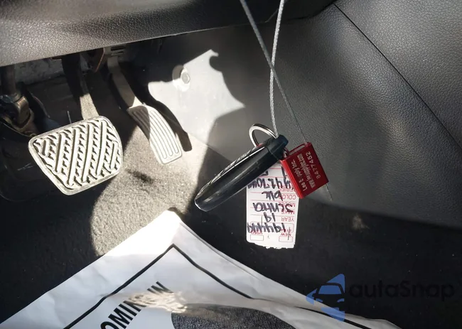 3N1AB7AP7KY427044: 44127194