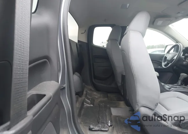 1GCHSBEA8M1129243: 44127228