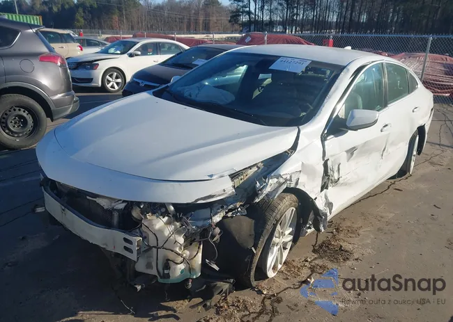 1G1ZE5ST2HF232002: 44127291