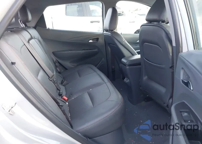 1G1FX6S09H4151888: 44127300