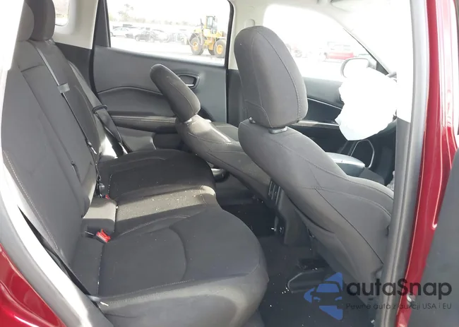 3C4NJCAB8MT538510: 44127338