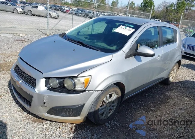 1G1JC6SH3D4234349: 44127356