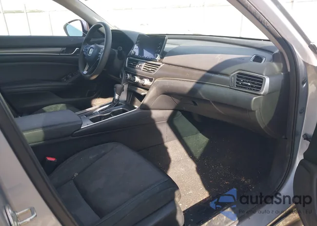 1HGCV1F11KA166935: 44127400