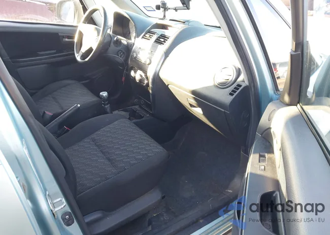 JS2YB417595101931: 44128539