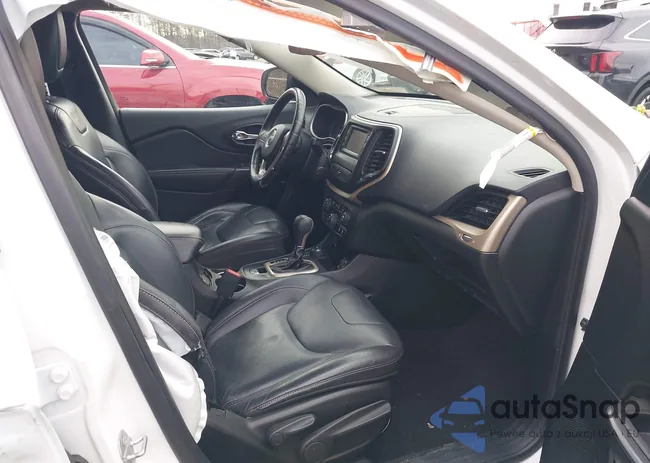 1C4PJMCS6FW625539: 44128675