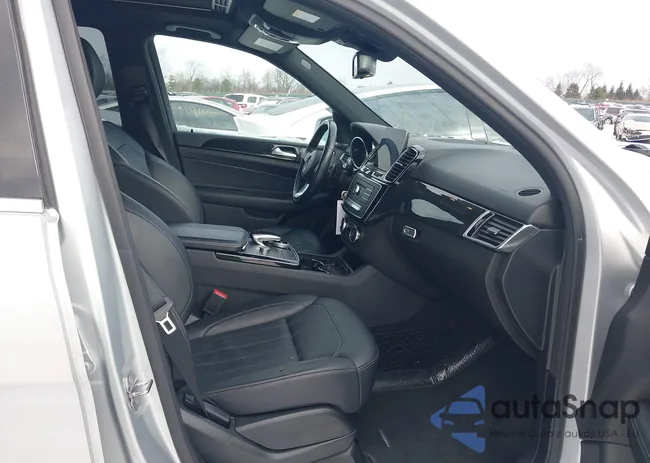 4JGDA5HB3JB181372: 44128682