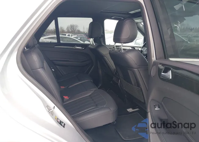 4JGDA5HB3JB181372: 44128682