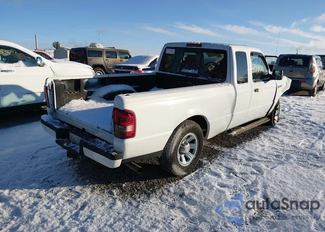 1FTYR44U26PA79183: 44128703