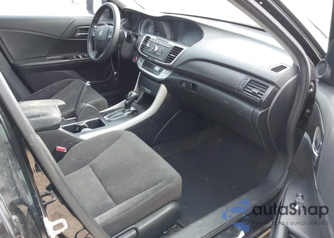 1HGCR2F71EA059516: 44128710