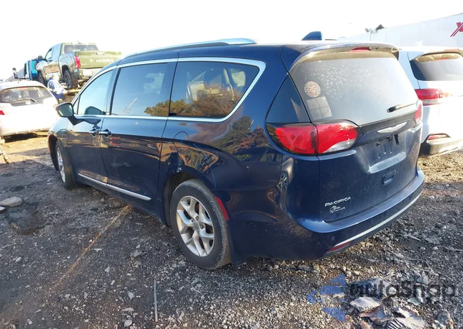 2C4RC1EG1JR106393: 44128732