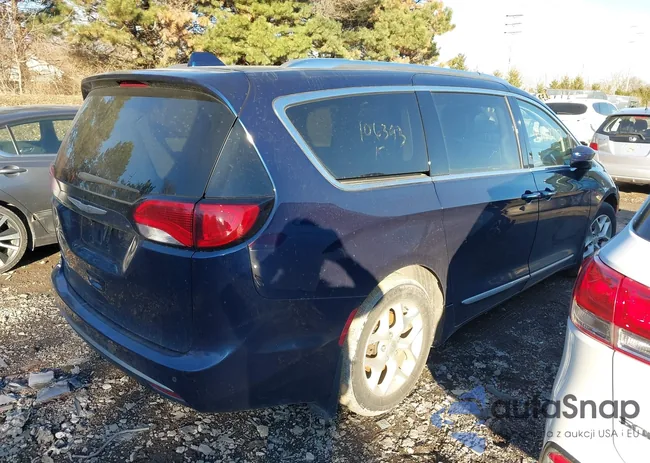 2C4RC1EG1JR106393: 44128732