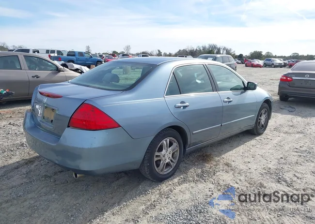 1HGCM56357A015602: 44128741