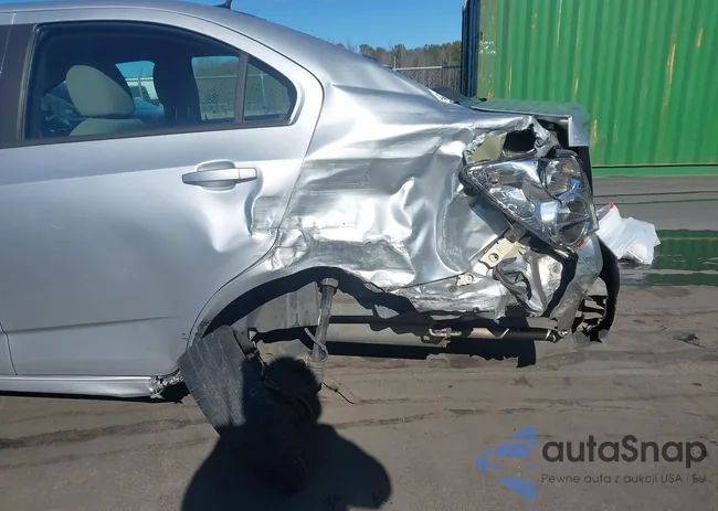 1G1JA5SH1D4241297: 44128779