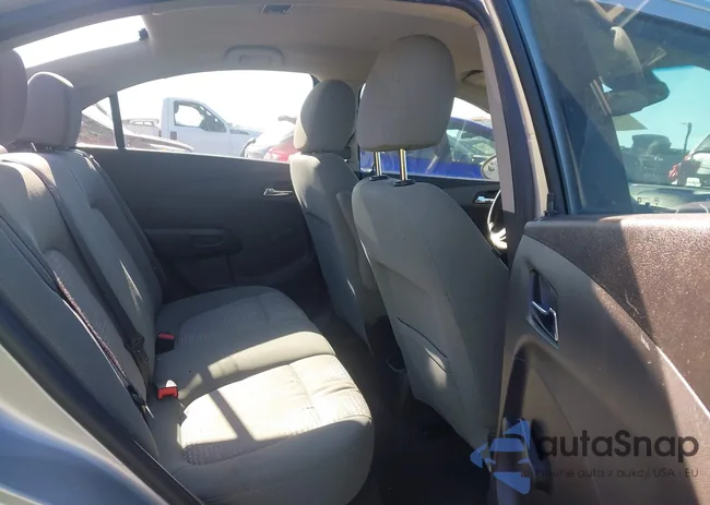 1G1JA5SH1D4241297: 44128779