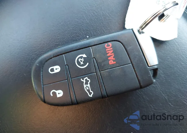 2C3CDXBG4NH178649: 44128812