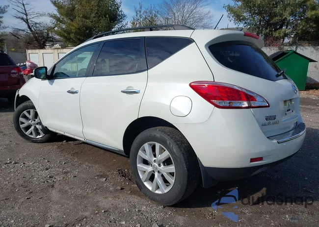 JN8AZ1MW1BW168913: 44128818