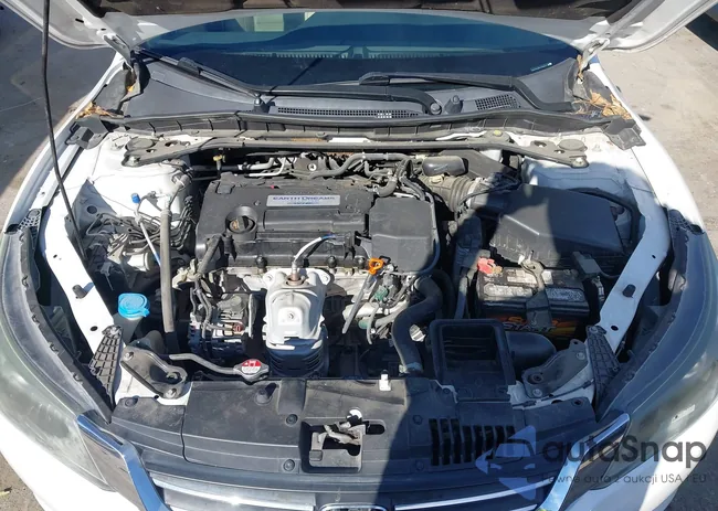 1HGCR2F89FA258520: 44128868