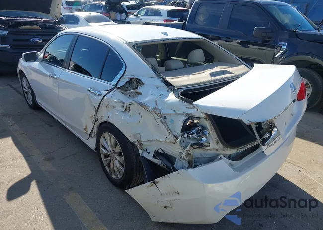 1HGCR2F89FA258520: 44128868