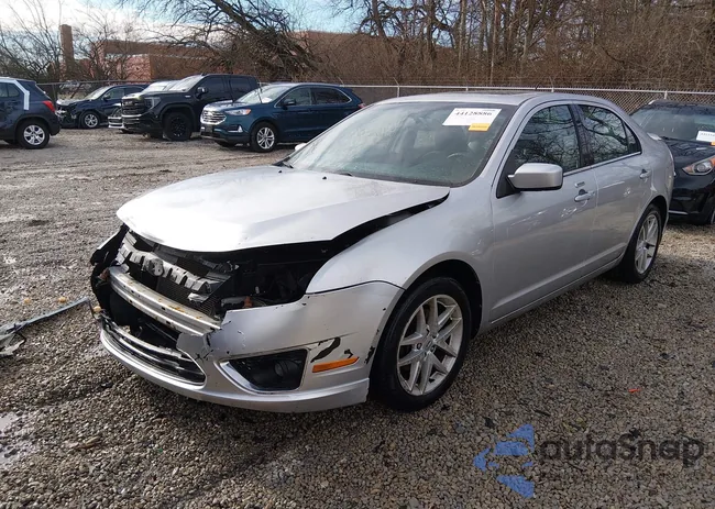 3FAHP0JA4CR115331: 44128886